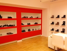 Showroom Caserta PIC/Tamarin